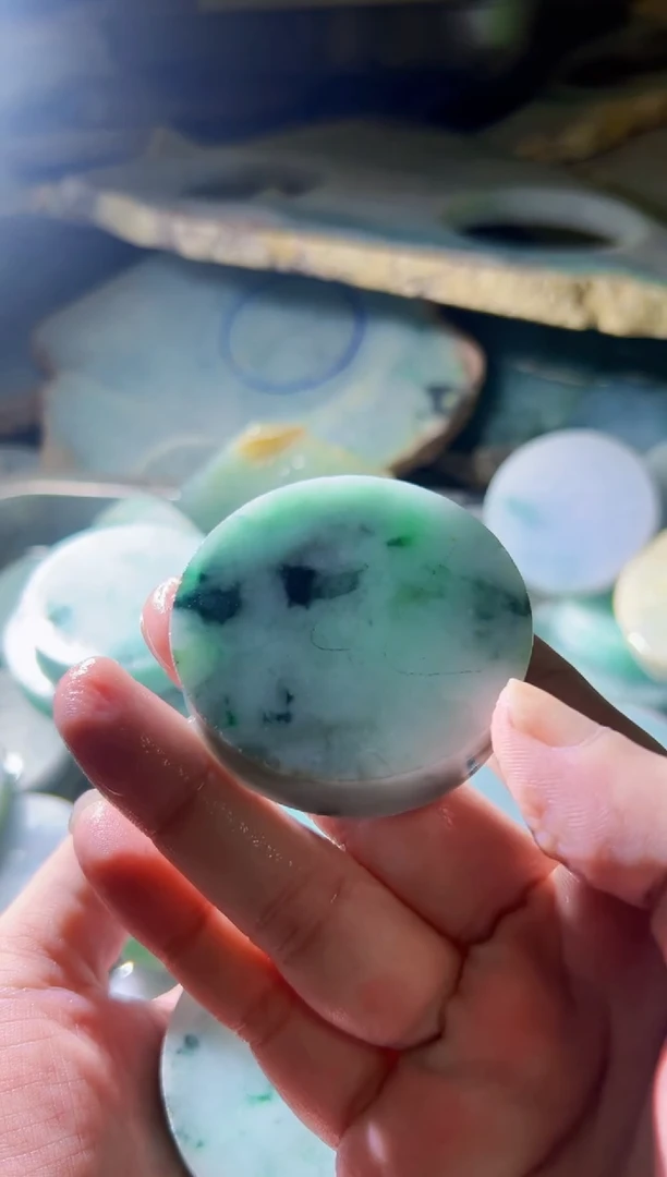 颈饰未镶嵌翡翠6***2缅甸翡翠95