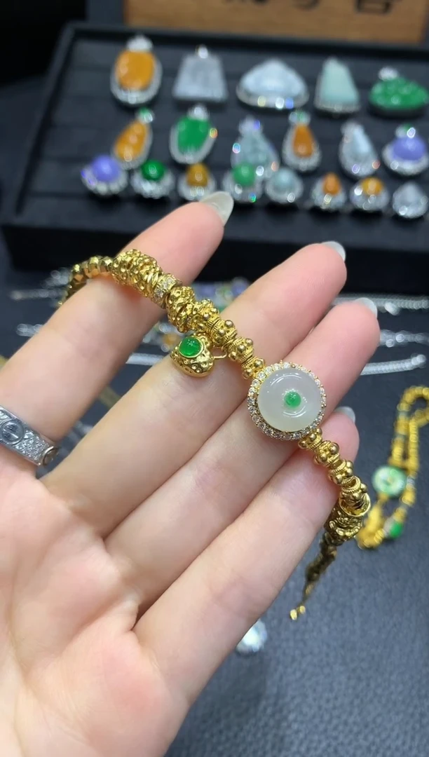 未镶嵌手链翡翠2多样性随机发货1件