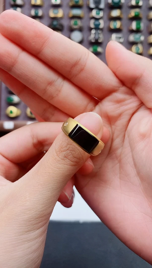 翡翠戒指未镶嵌小*友天然翡翠男戒