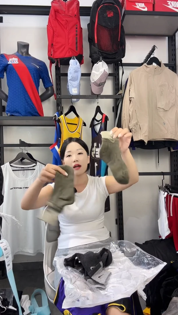 220 ·编码 瑕疵款直播间过款为准 尺码·