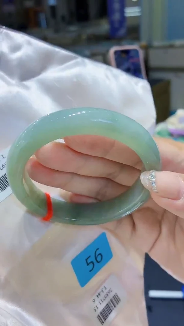 未镶嵌手镯翡翠翡翠手镯56