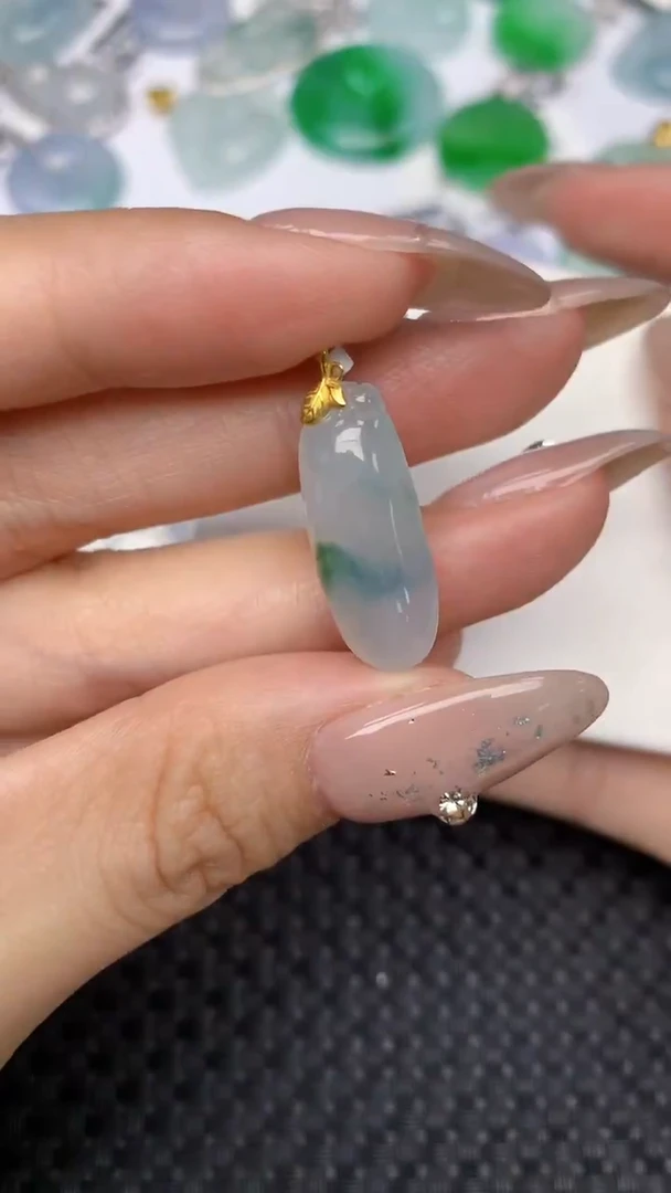 颈饰18K金镶嵌翡翠天然缅甸翡翠a货百元以上9元证书费自理