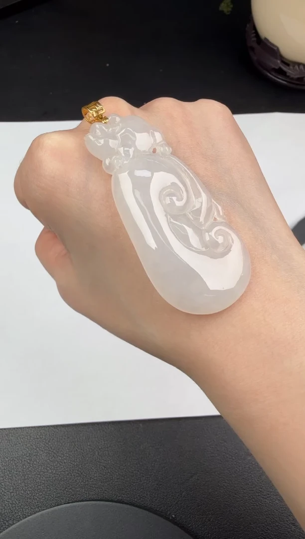 吊坠(不含链)18K金镶嵌翡翠翡翠饰品-138