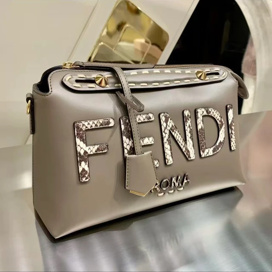 95新 FENDI/芬迪 胖虎安安/公价0/箱包/两用包/31B2509080043