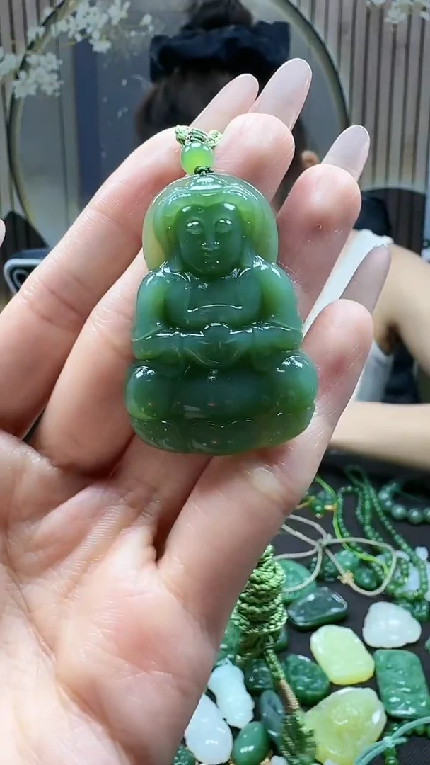 未镶嵌和田玉挂件1