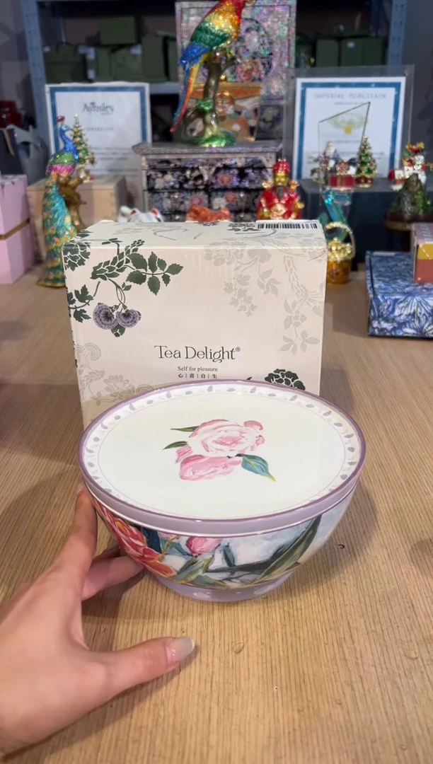 【闪购商品】杯43油画带盖面碗（玫瑰集）