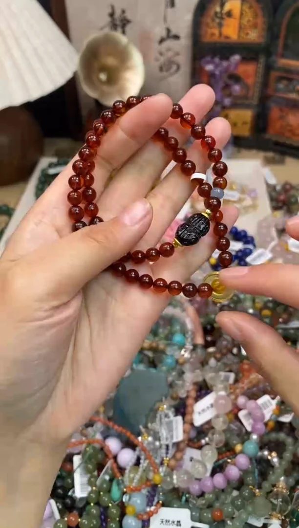 手链血珀未镶嵌348