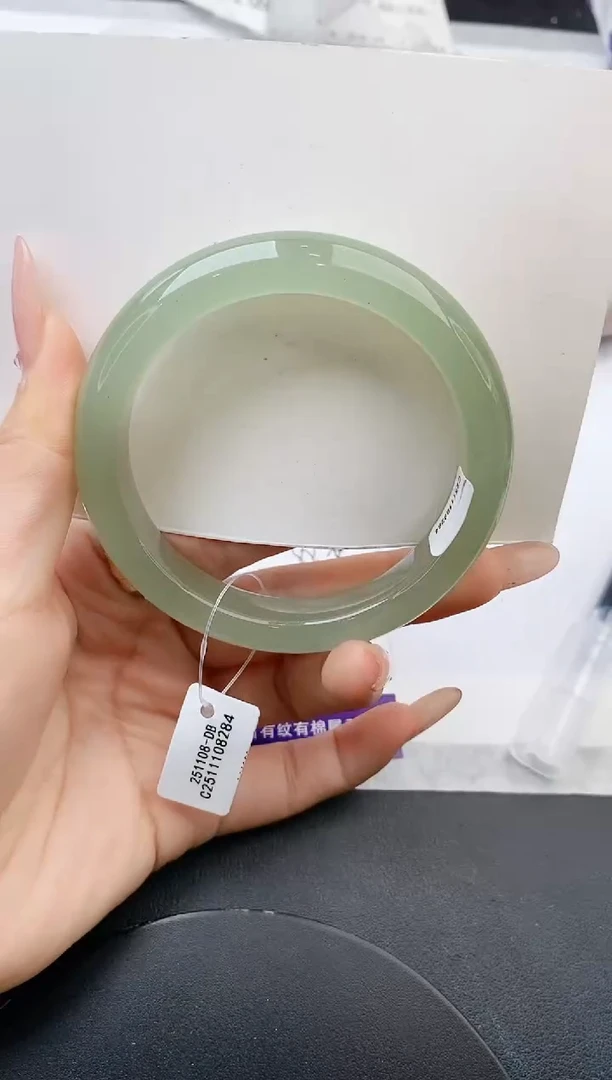 未镶嵌手镯石英质玉w156-DB60+