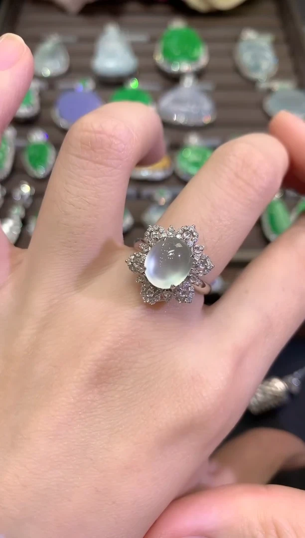 18K金镶嵌戒指翡翠秋日珠宝W26