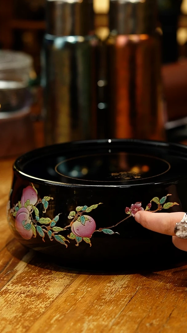 【闪购商品】莺歌烧/五桃献寿亮光黑地炉