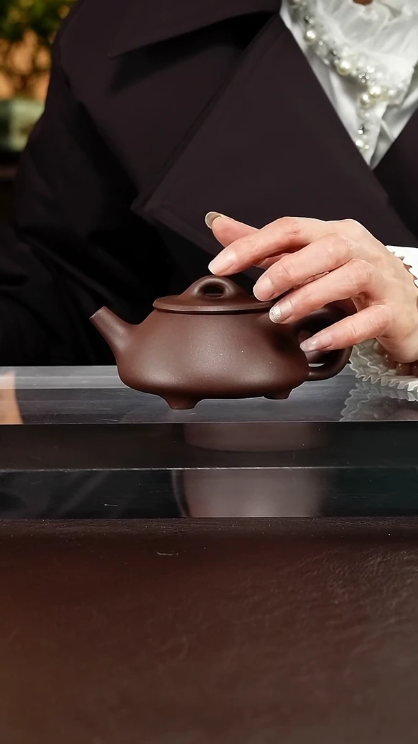 茶壶紫砂闻*底槽青200毫升