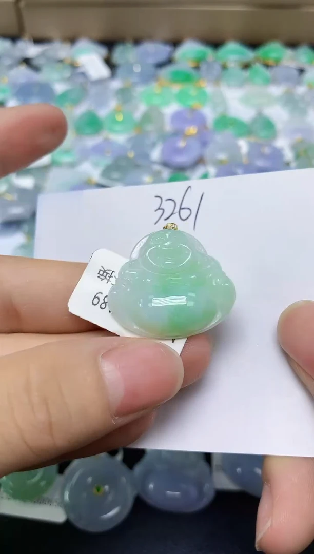 翡翠18K金镶嵌颈饰 天然缅甸翡翠A货