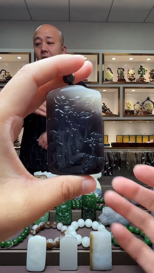 【闪购商品】和田玉颈饰未镶嵌苏