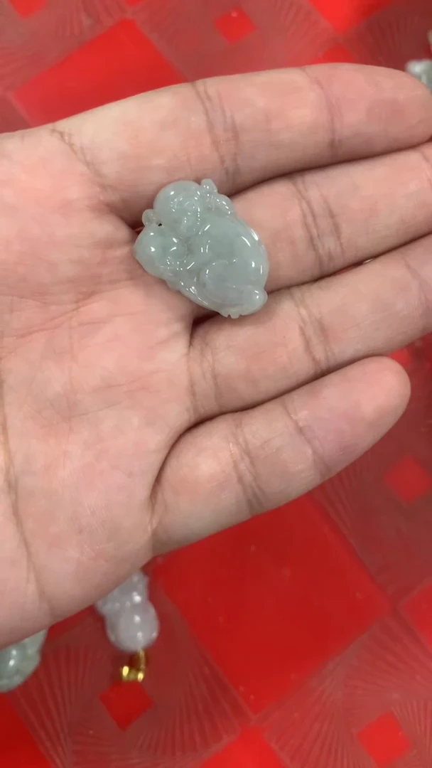 翡翠未镶嵌颈饰11