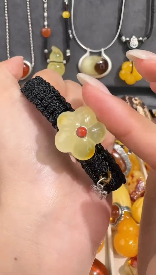 裸石琥珀未镶嵌琥珀