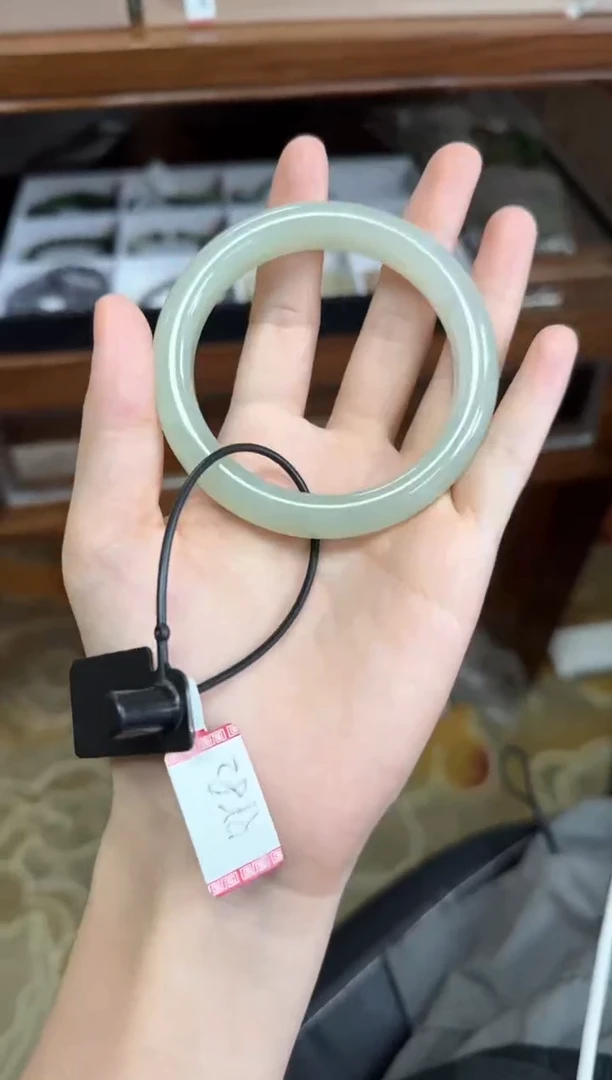 未镶嵌手镯和田玉58