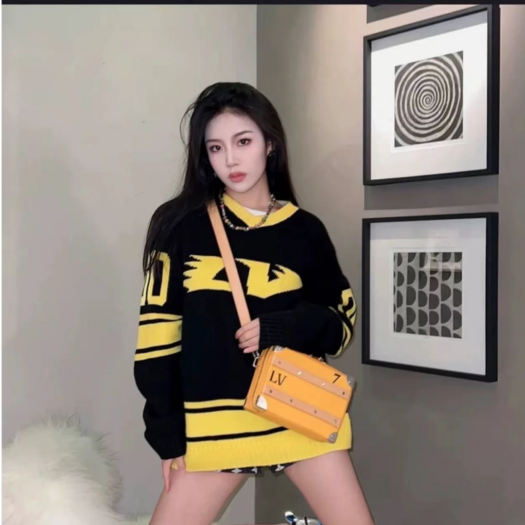 99新 LouisVuitton/路易威登 012855  Logo字母印花针织毛衣 M码
