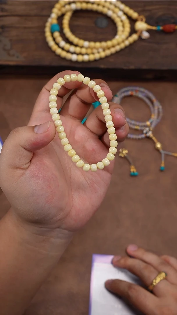 未镶嵌蜜蜡裸石蜜蜡手串