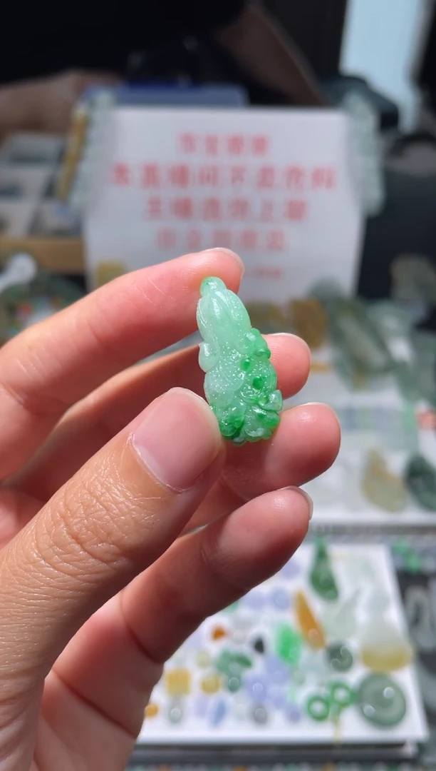 未镶嵌定制翡翠|毛货其它+0