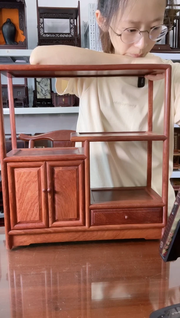 大果紫檀（缅甸花梨）多宝架39815*42    630