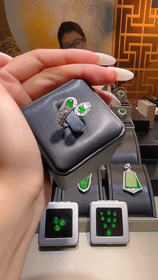 银S925镶嵌戒指翡翠双蛋面