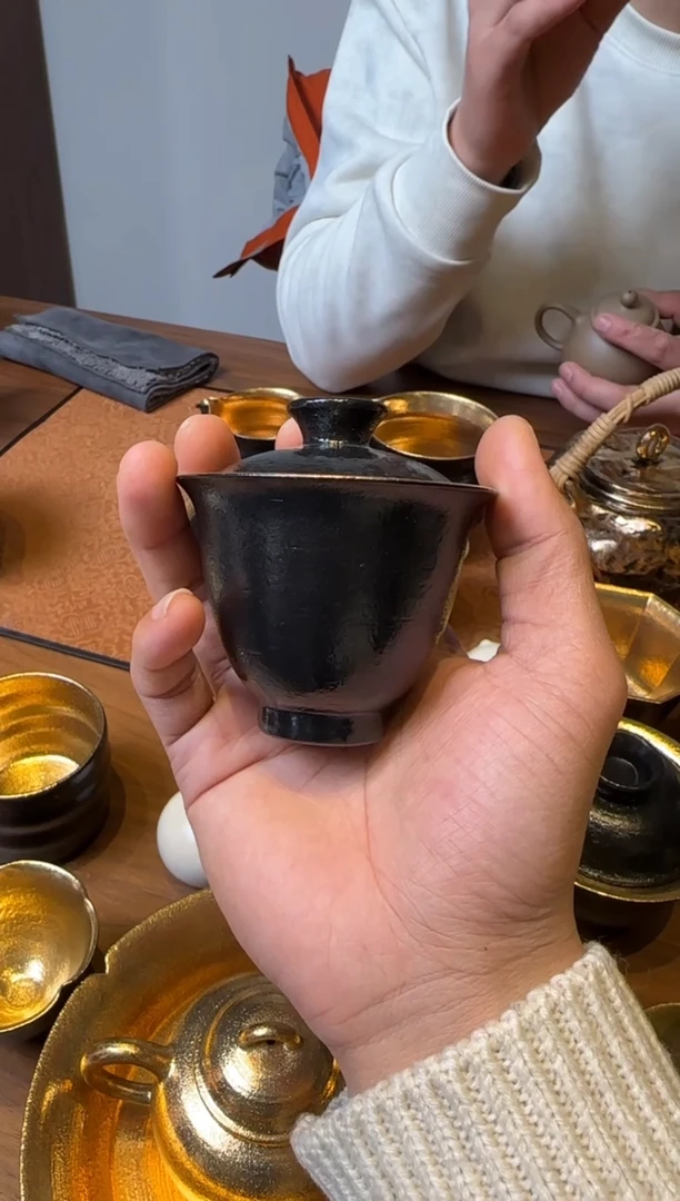 星**漫霖松堂 赤金 小盖碗