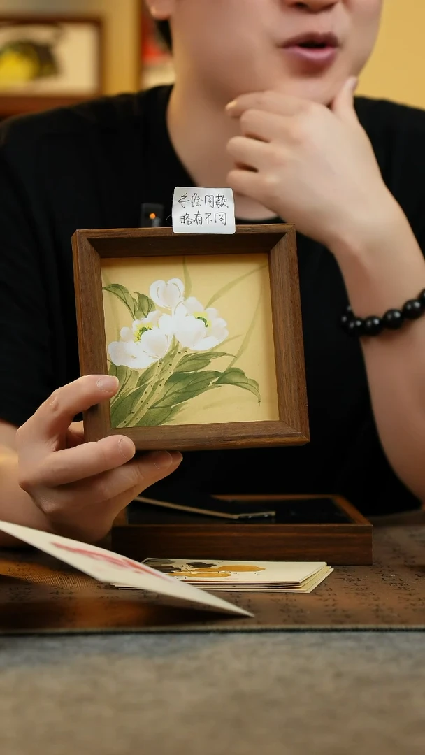 国画14*14纯手绘国风国画摆台