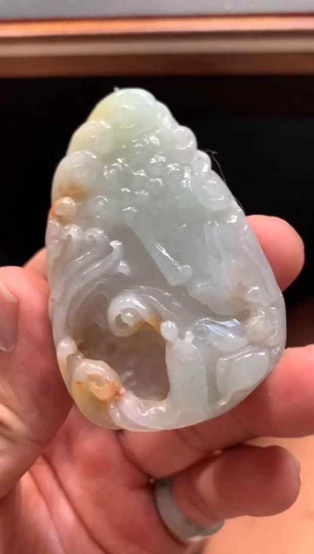 翡翠未镶嵌颈饰6/06/315