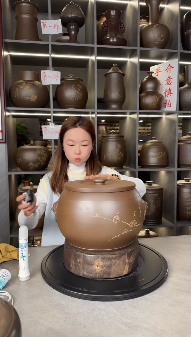 【闪购商品】罐本陶手作坭兴陶4-5斤醒狮罐手工痕迹瑕疵