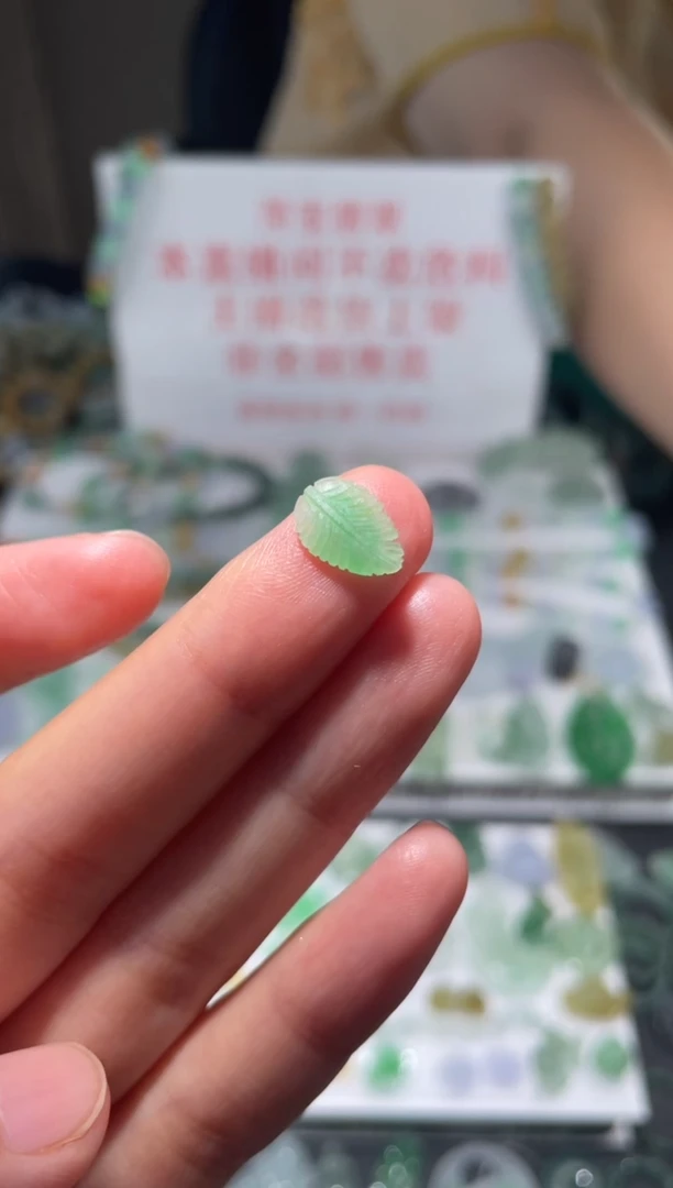 未镶嵌定制翡翠|毛货其它+0