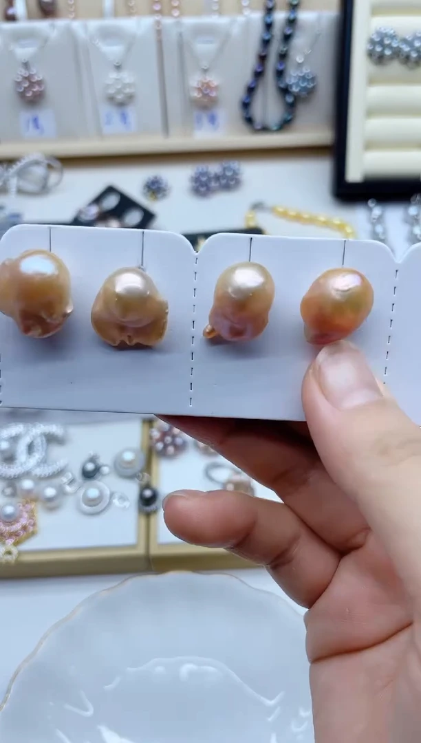 银S925镶嵌耳饰淡水珍珠耳钉