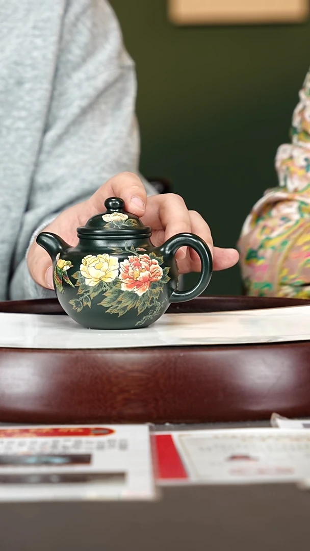 茶壶紫砂67杨建英 掇球 绿泥柴烧220cc