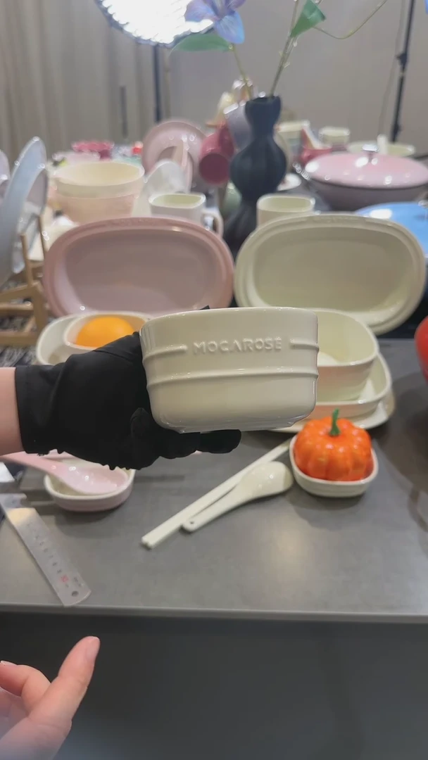 【闪购商品】瓷4英寸方形小碗-奶油白