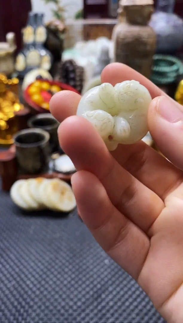 未镶嵌和田玉挂件双獾