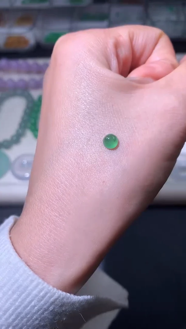 未镶嵌定制翡翠翡翠