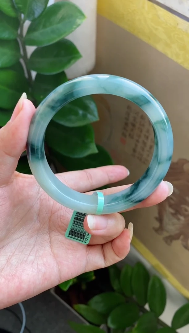 【闪购商品】翡翠手镯未镶嵌（果冻胶飘花）16号