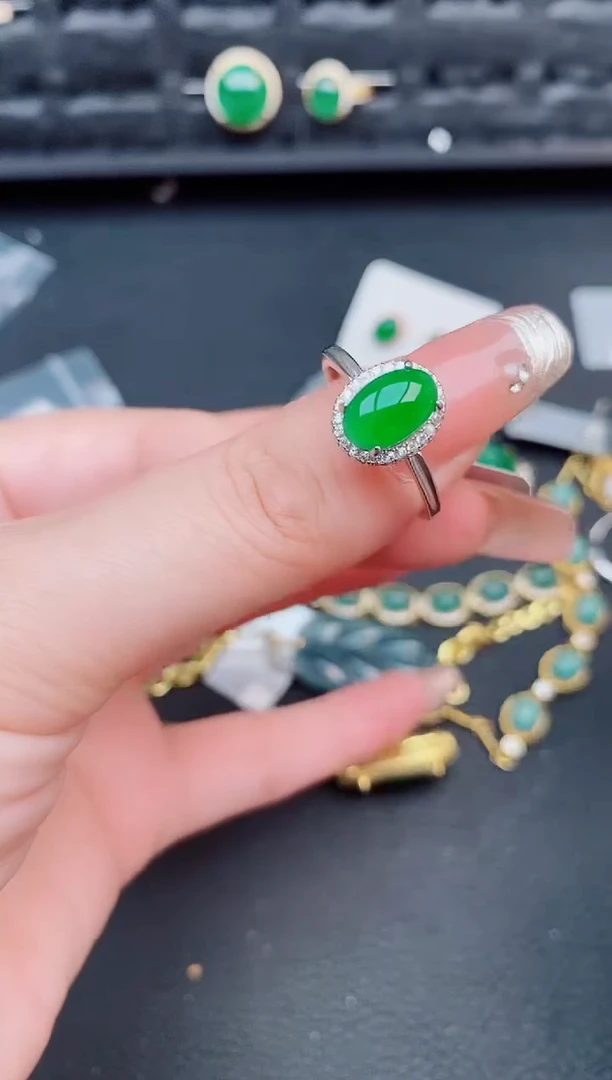 翡翠戒指银S925镶嵌天然a货翡翠522