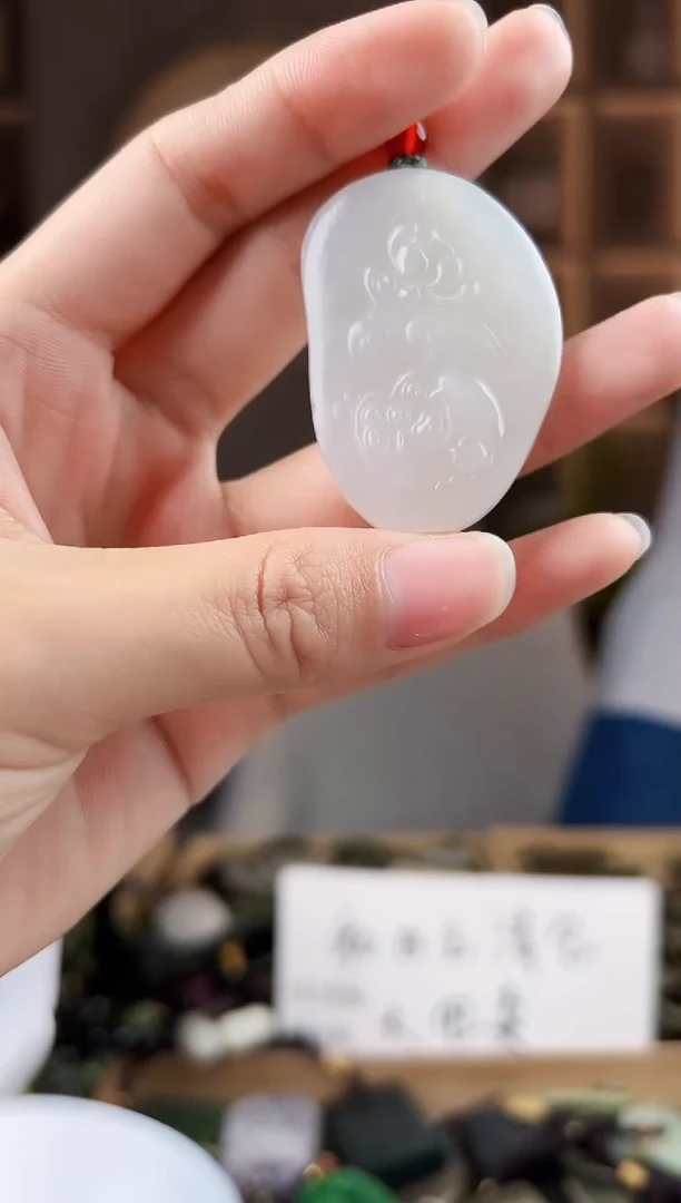 颈饰未镶嵌和田玉拍一发一，多样性发货