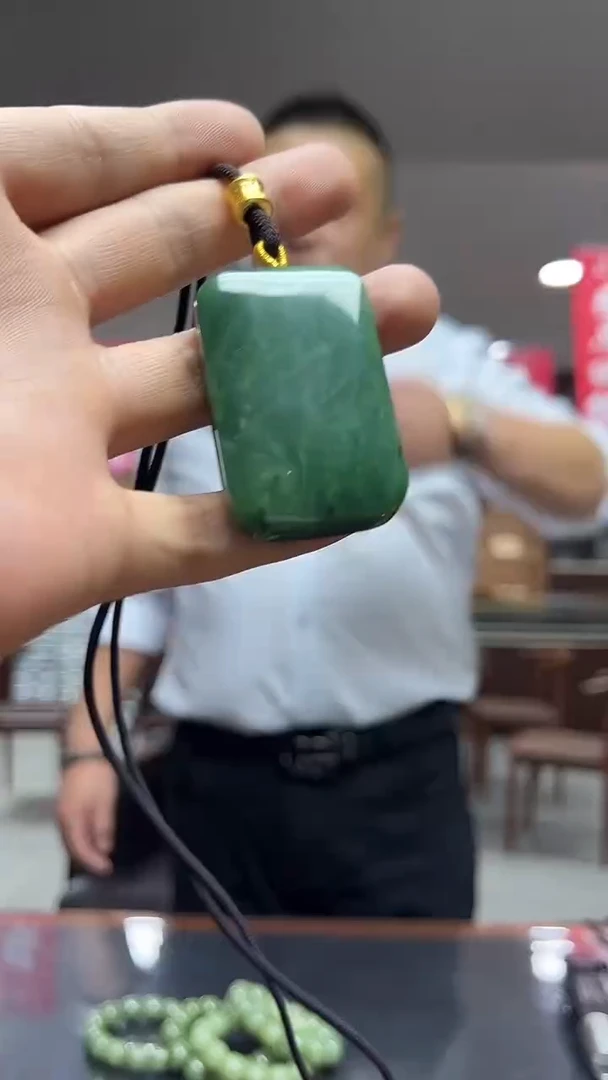 未镶嵌和田玉（碧玉）挂件a586-多样性发货其中发一