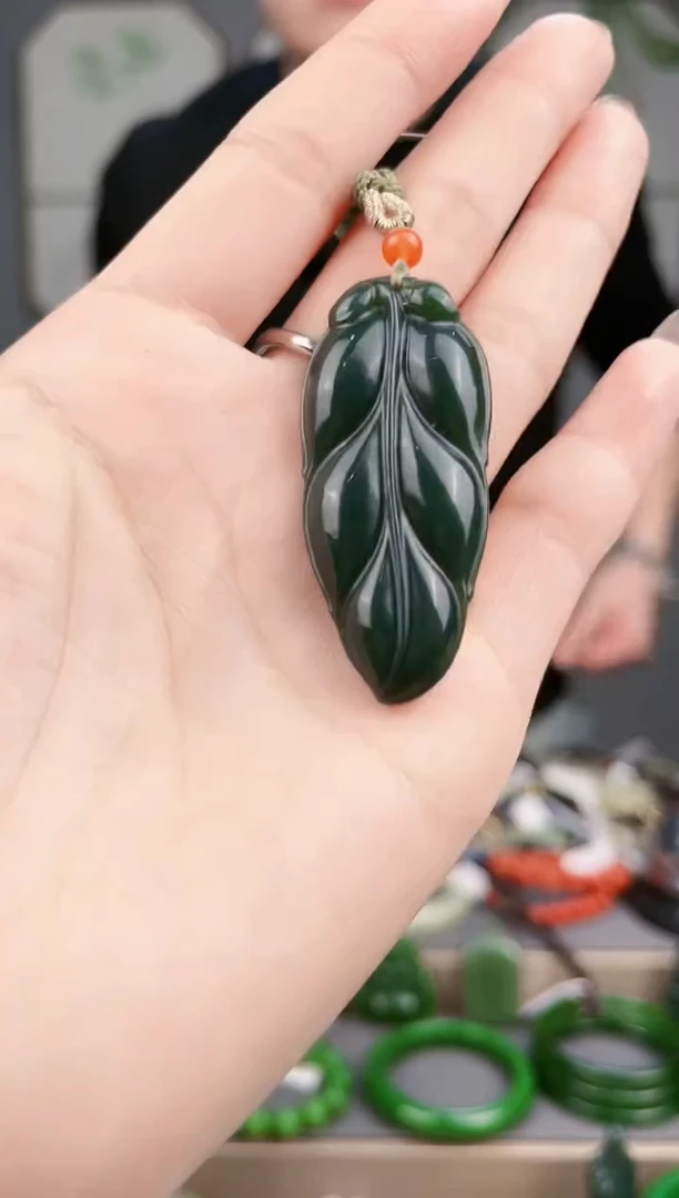 【闪购商品】和田玉颈饰未镶嵌AA多样性发货 拍一发一