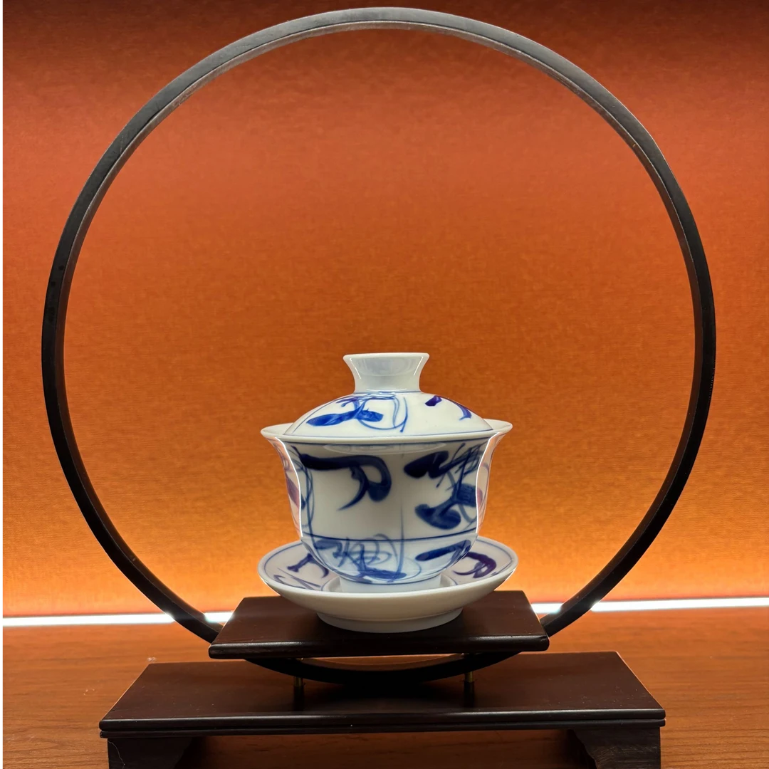 景德镇陶瓷刀字盖碗