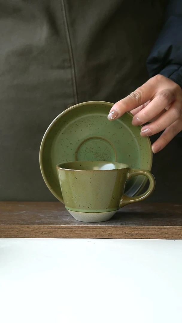 【闪购商品】陶瓷微瑕RG180ml咖啡杯碟绿色@4-2@