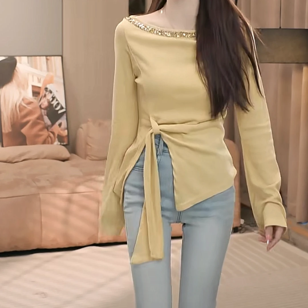 设计感烫钻修身不规则纯欲风T恤女春季2025新款圆领长袖打底衫