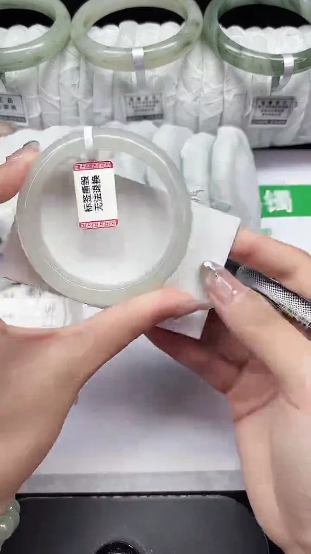 未镶嵌手镯石英质玉415-52/53