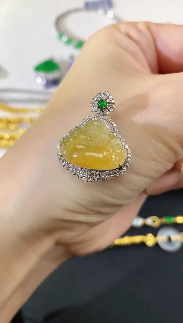 吊坠(不含链)18K金镶嵌翡翠66|8800