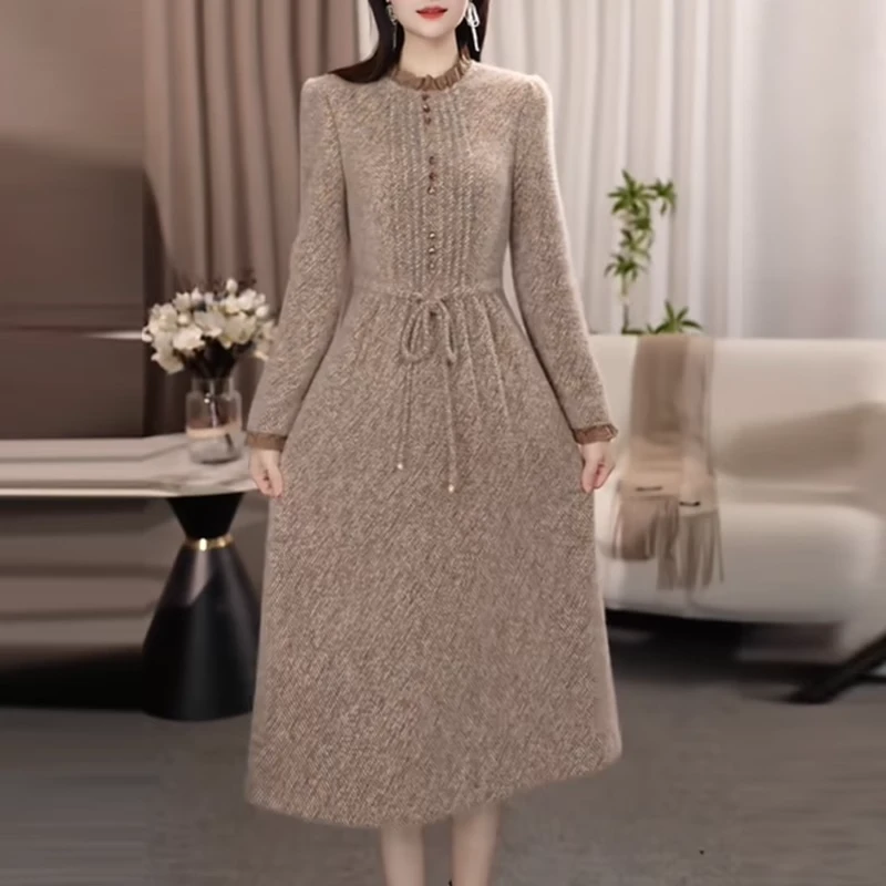 依然长袖纯色连衣裙女2025新款秋冬修身减龄中长款休闲a字裙潮