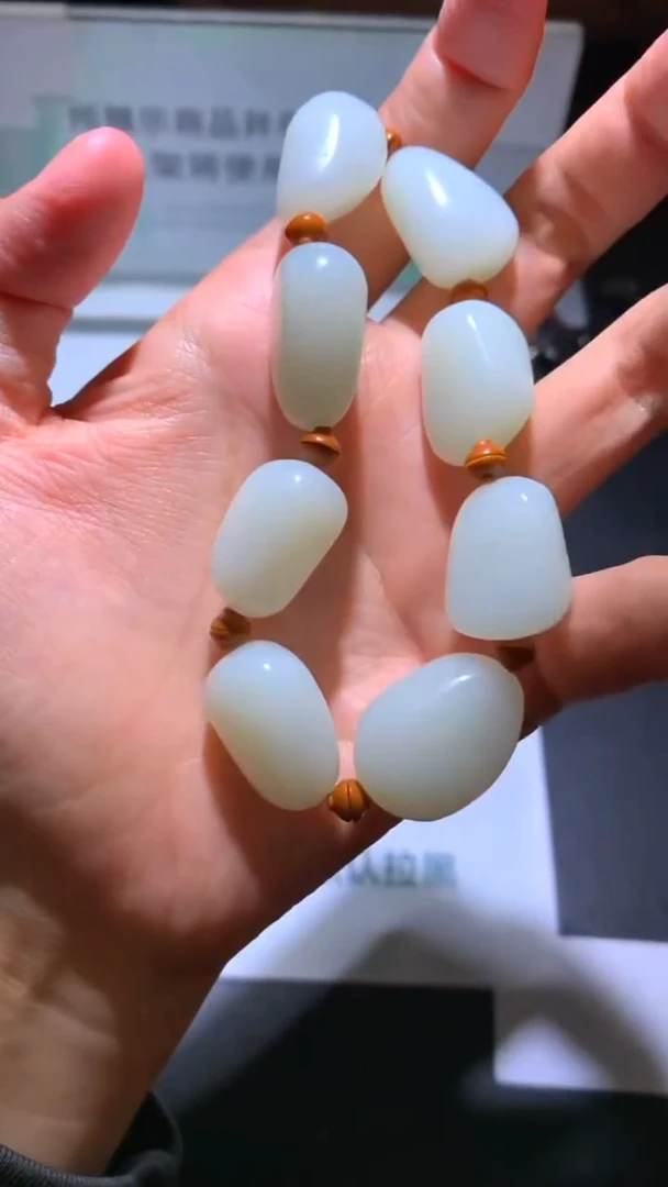 定制和田玉坠**~-毛货-不退不换-