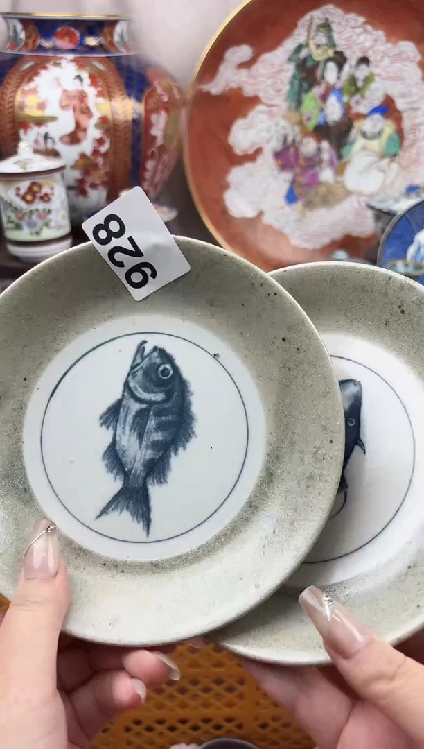 瓷器臭***吃漂亮滴瓷器，默认微瑕。