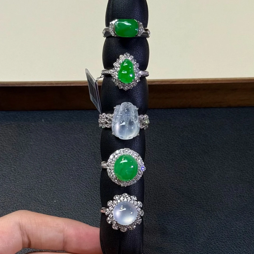 翡翠戒指1件-18K金-多样性发货只发一件-AE17-BK|CXQ21