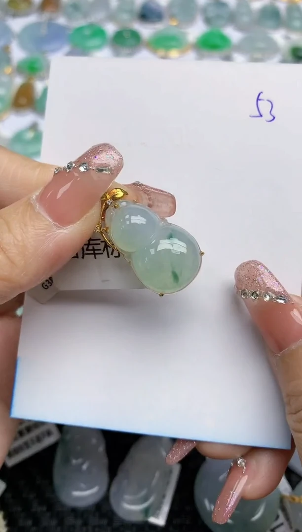 【闪购商品】翡翠颈饰18K金镶嵌天然A货翡翠 53